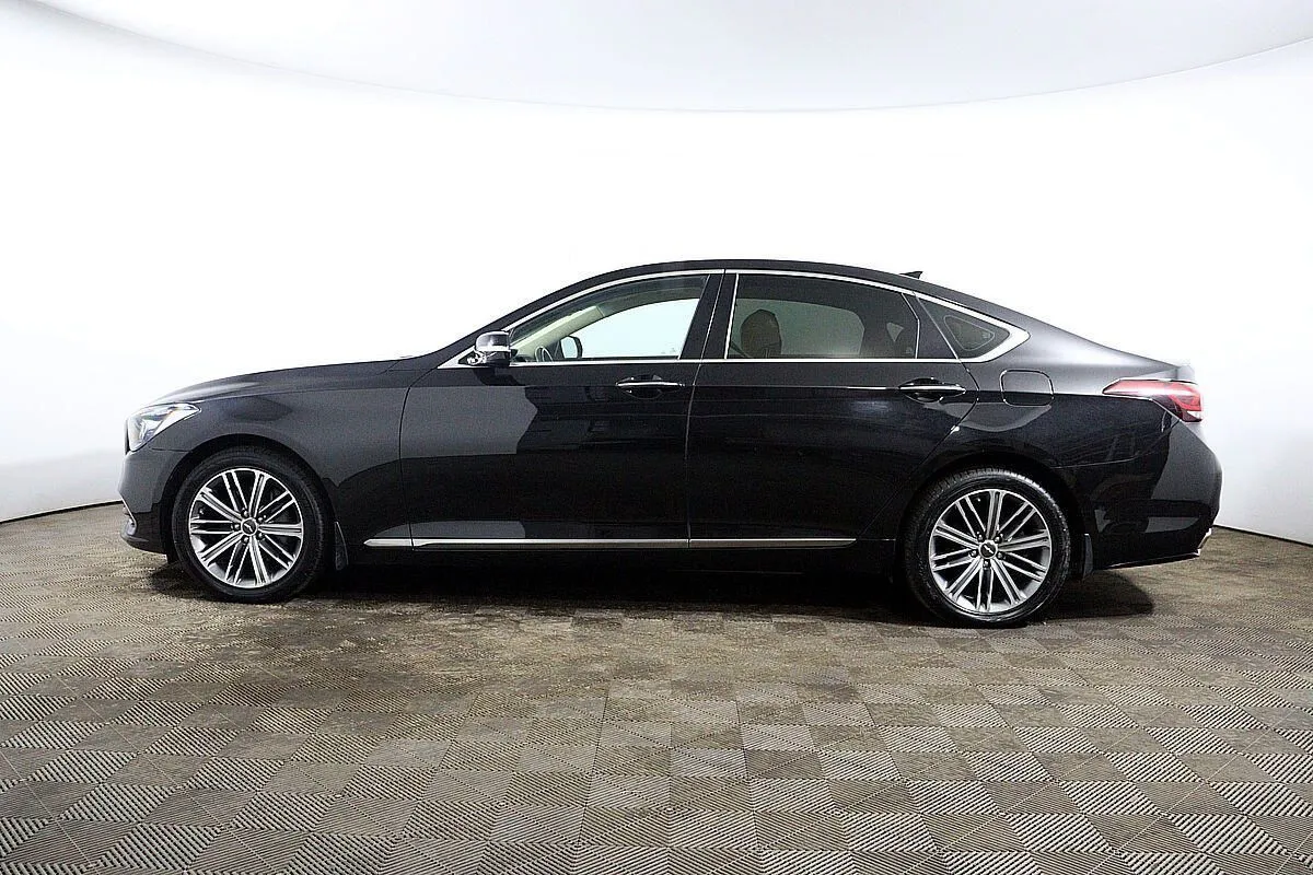 Genesis G80 Image 8